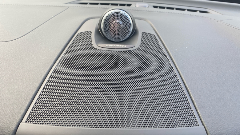 Volvo XC60 2.0 T8 [455] RC PHEV Ultimate Dark 5dr AWD Gtron Estate